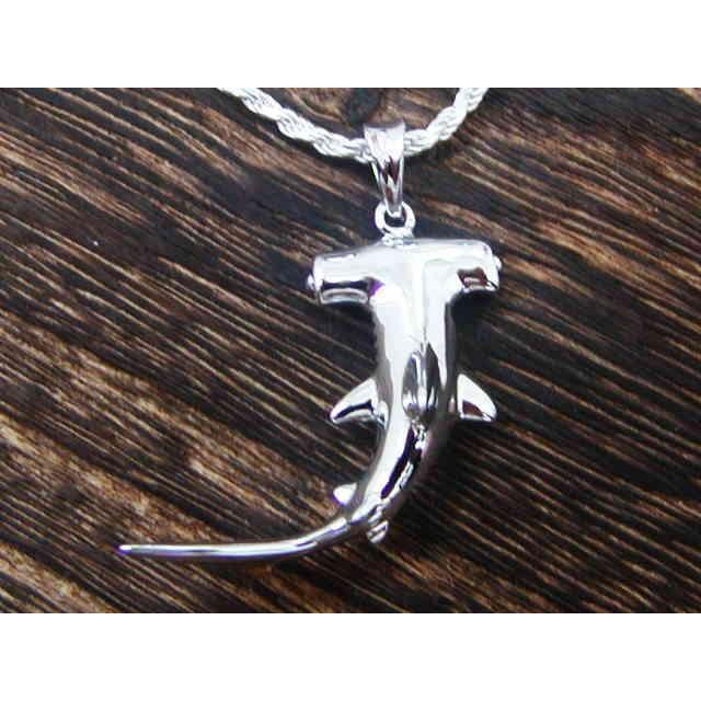ハワイアンジュエリー メンズ ペンダント シャーク サメ シルバー925 お守り ハワジュ プレゼントの画像