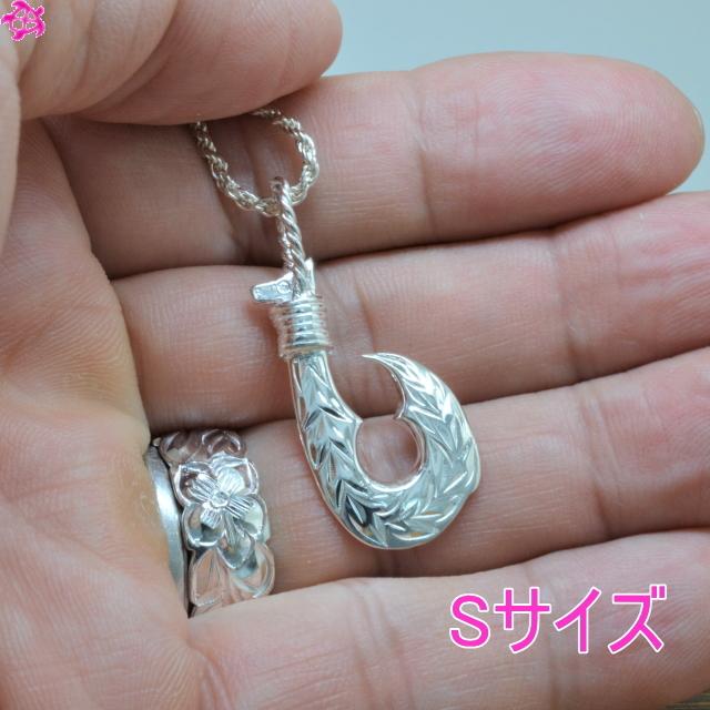 ハワイアンジュエリー メンズ ペンダント シルバー925 マイレ フィッシュフック 釣り針 幸運 お守り Lサイズ ハワジュの画像