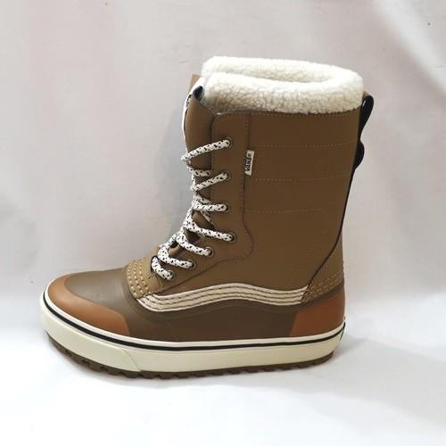 vans standard snow boot