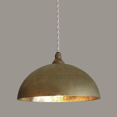 照明器具 FUTAGAMI 真鍮のペンダントランプ 鋳肌・半球 鍛金