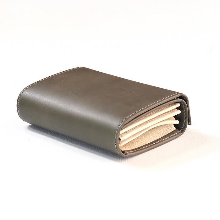 コンパクトな財布　m+ エムピウ MILLEFOGLIE2  Pigグリージョ30（W110×H85×D35mm）（送料割引対象外品） | m+（革製品） | 03