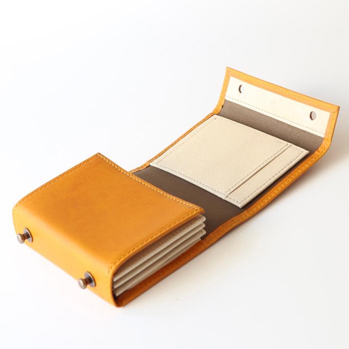 コンパクトな財布　m+ エムピウ MILLEFOGLIE2  Pigナポリ30（W110×H85×D35mm）（送料割引対象外品） | m+（革製品） | 03