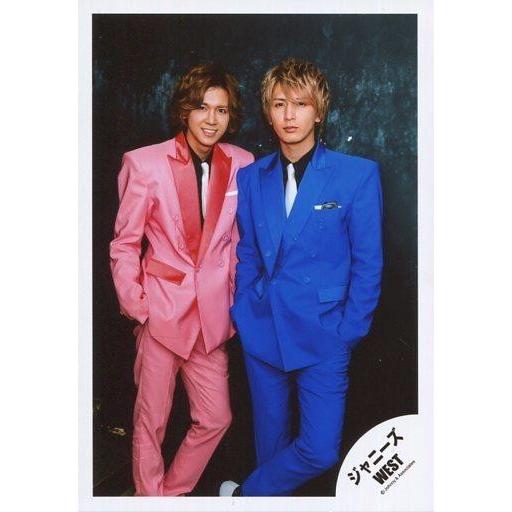 中古生写真 ジャニーズ ジャニーズwest 小瀧望 藤井流星 全身 見切れ 衣装ピンク青 右側藤井 左側小滝 体正面 おーさか 愛 Eye 哀 G 駿河屋ヤフー店 通販 Yahoo ショッピング