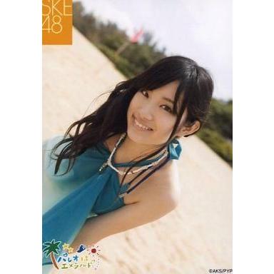 中古生写真(AKB48・SKE48) 矢神久美/上半身・浜辺/「パレオはエメラルド」オフショット生写真｜suruga-ya