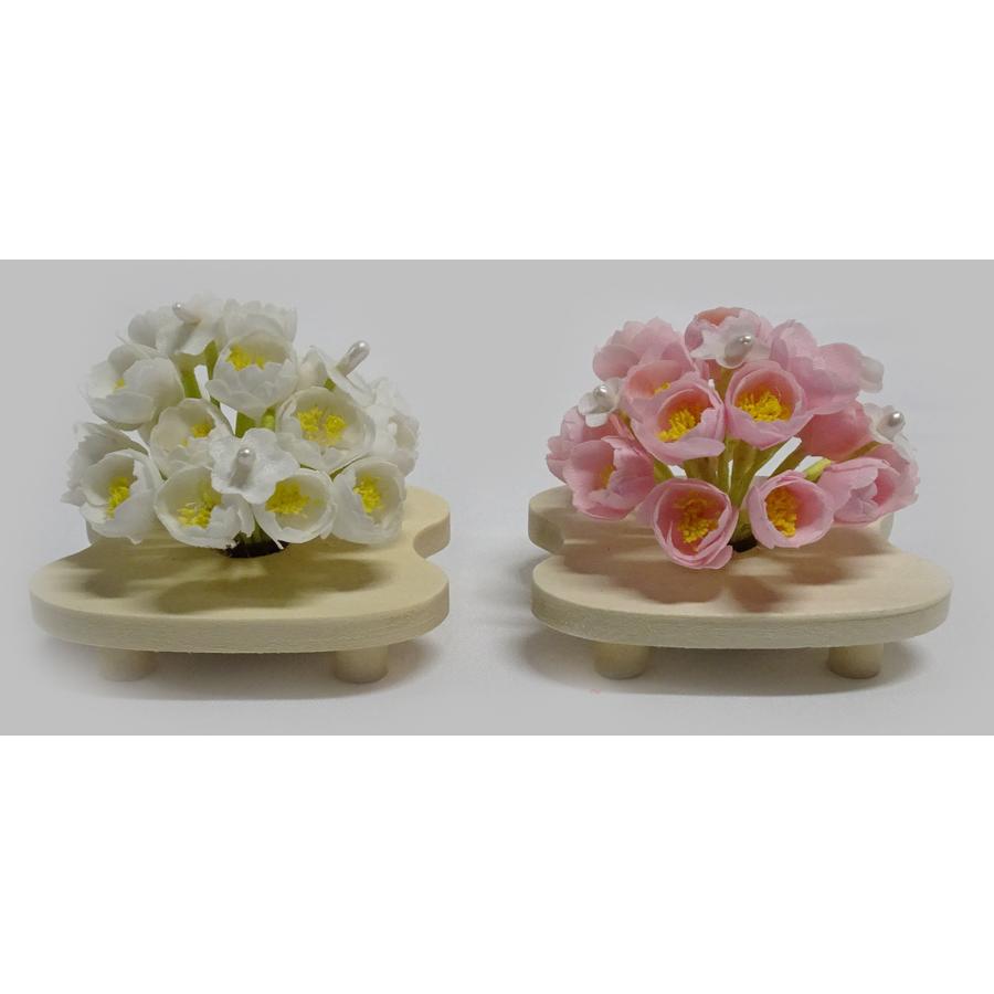 雛人形 収納飾り コンパクト 選べる２種類お顔 間口55ｃｍ小花桜収納ベビーピンク塗り 白系金襴衣装 ハート道具_9