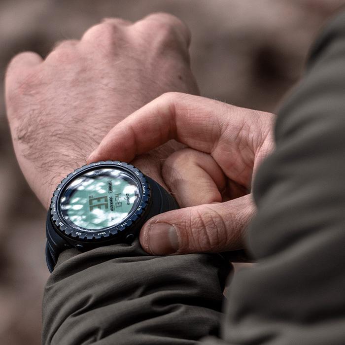 SUUNTO 【公式ストア】 CORE REGULAR BLACK スント コア レギュラー 