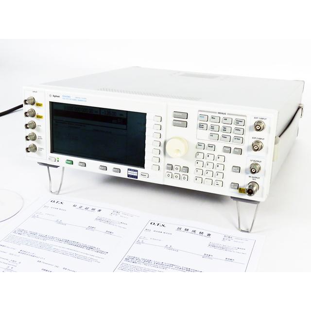○標準信号発生器E4438C/ESGベクトル信号発生器/250kHz-3GHz/校正日