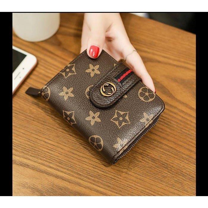 正規品送料無料 レディース 財布 母の日 lwbならショッピング ランキングや口コミも豊富なネット通販 更にお得なpaypay残高も スマホアプリも充実で毎日どこからでも気になる商品をその場でお求めいただけます ファッション ギフト さいふ 二つ折り サイフ