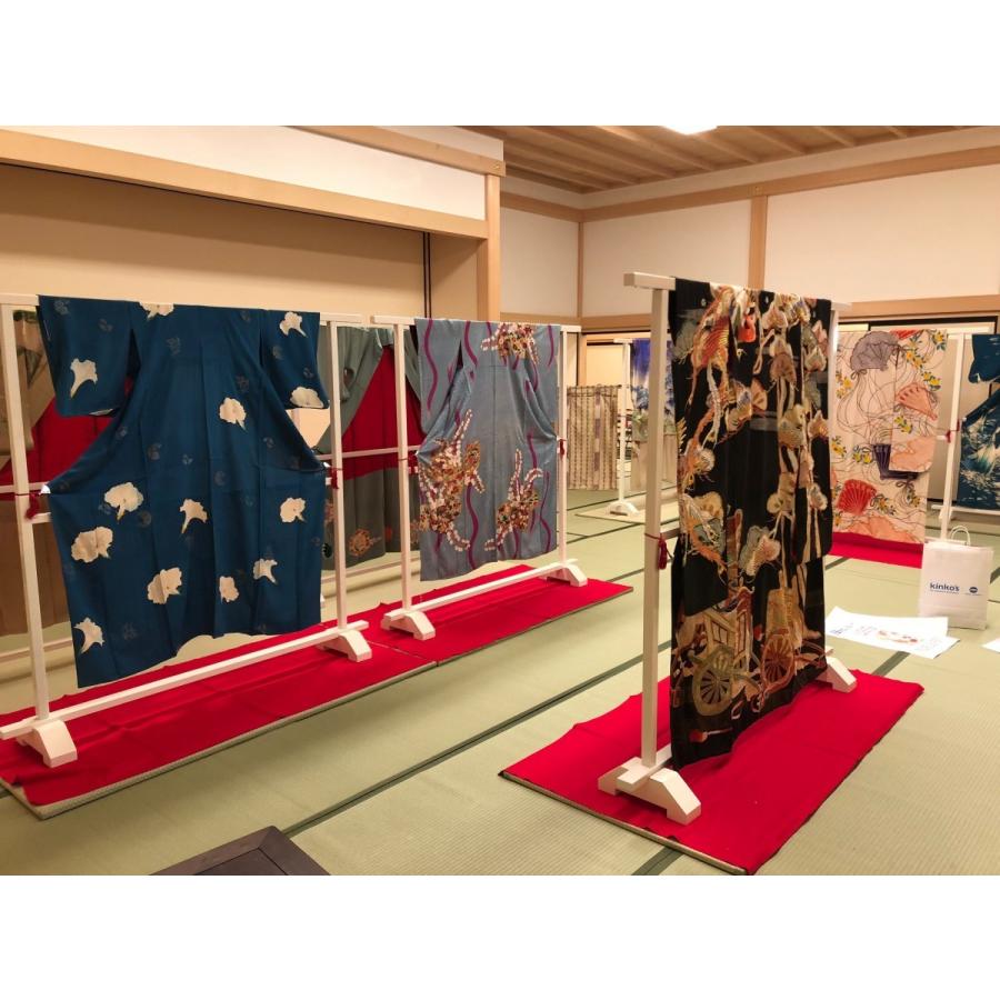 木製彫刻 衣桁 天然木製の衣桁、無塗装 : SUZUKIMOKOJO - 通販 - Yahoo