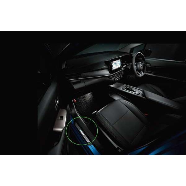 ノート』 純正 E13 SNE13 イルミキッキングプレート パーツ 日産 ノート』 純正 E13 SNE13 イルミキッキングプレート パーツ 日産