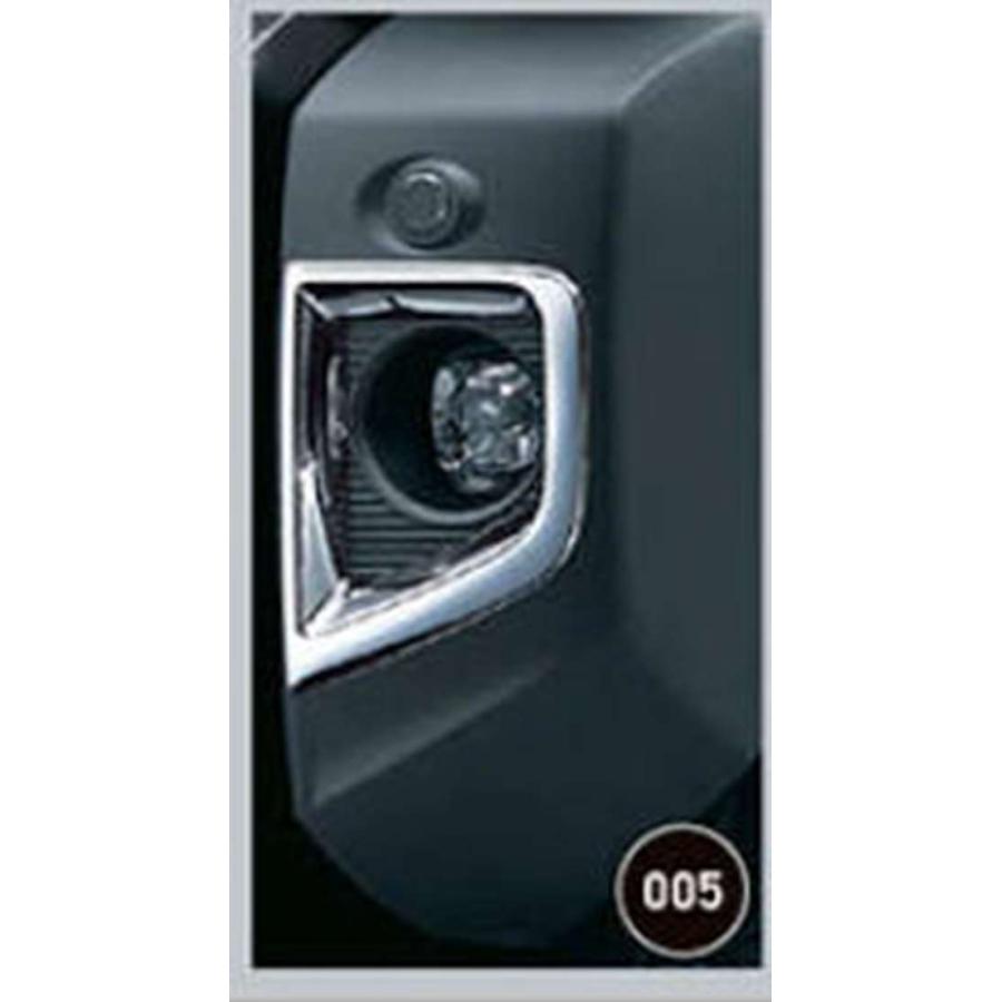 【純正】タフトフォグランプガーニッシュ ダイハツ (18T)フォグランプガーニッシュ(ダークブラックメッキ