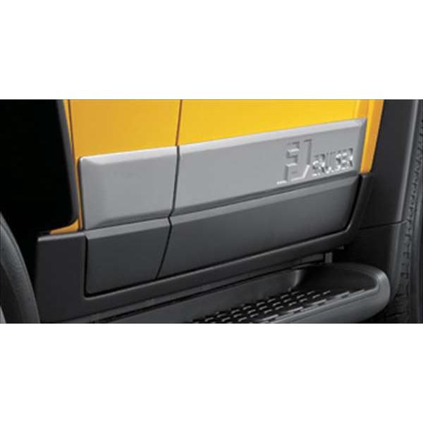 FJクルーザー サイドプロテクションモール トヨタ純正部品 パーツ