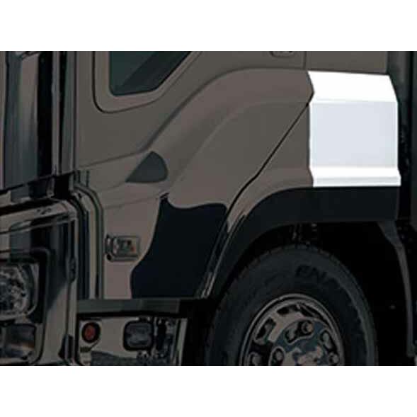 ギガ メッキフェンダーリヤ（ステップ無） いすゞ純正部品 2PG-CYL77C