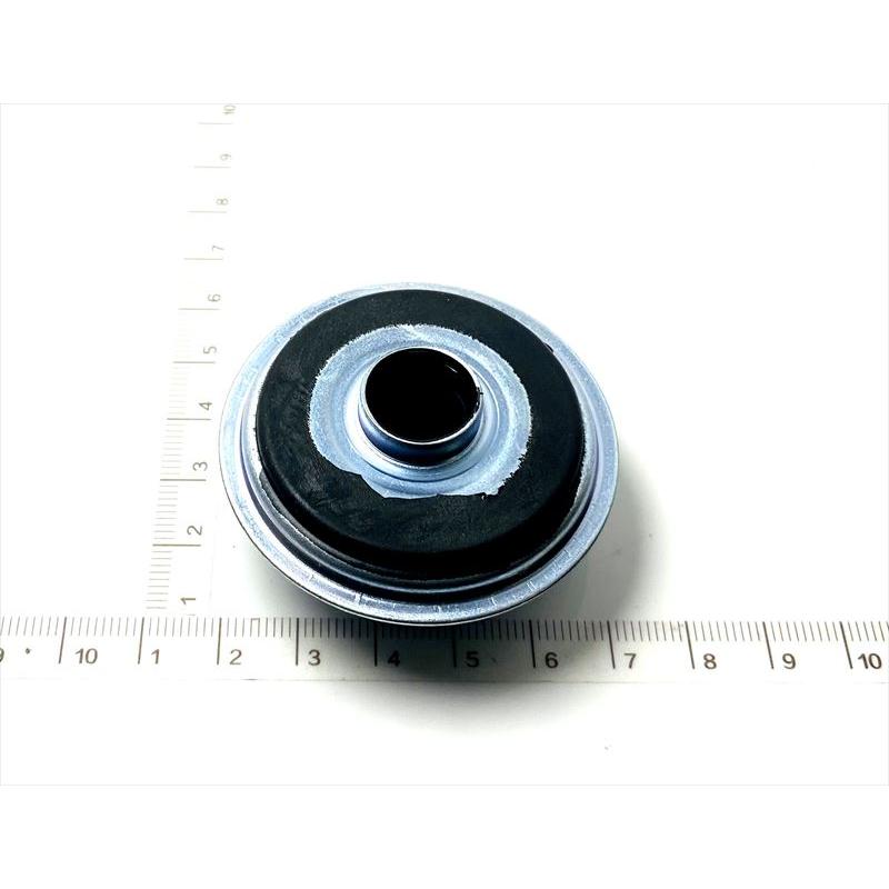 リヤサスペンションサポートのみ 48755-52010 カローラアクシオ用