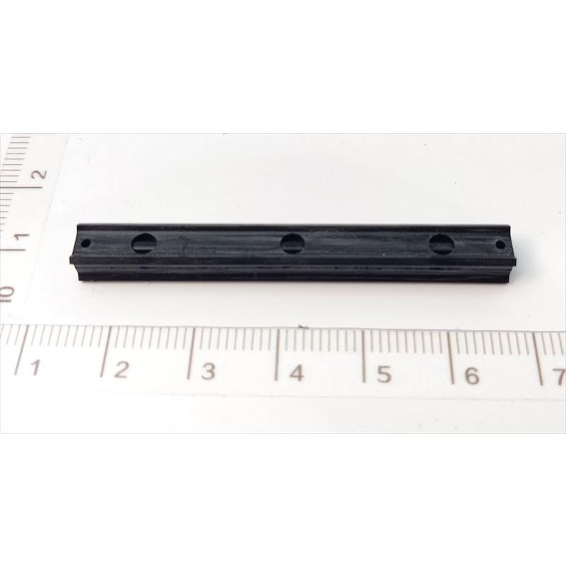 サンバー用 シーリングベアリングキヤツプ 311282100 スバル純正部品