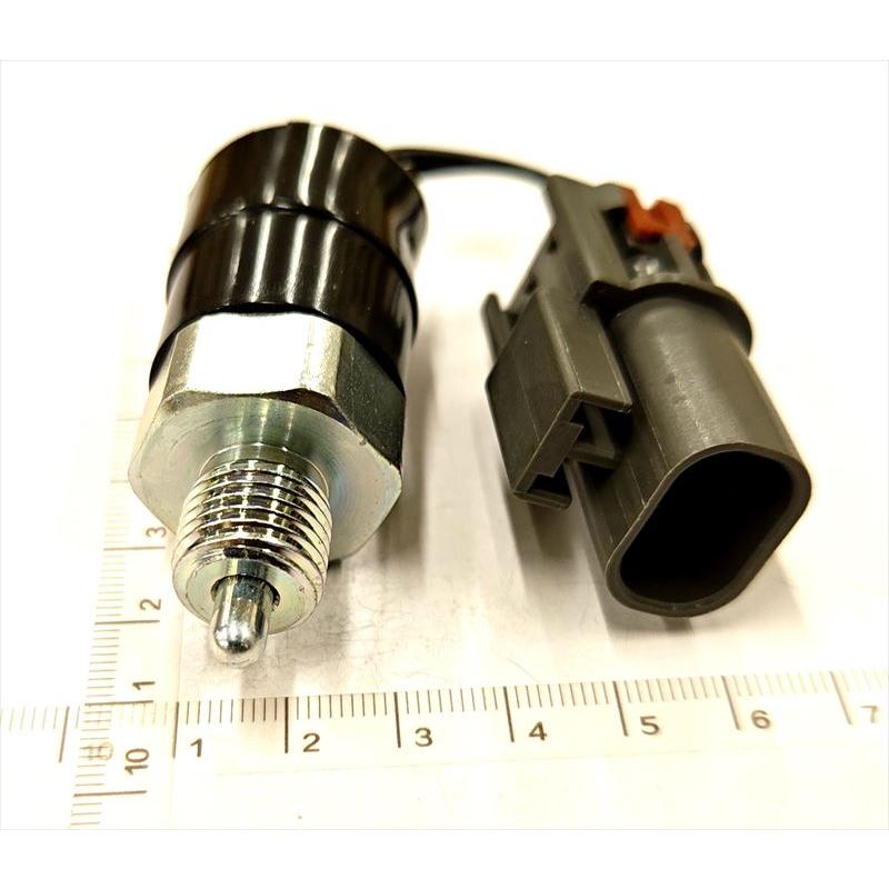 日産アトラスレバースイッチ25560-T6200