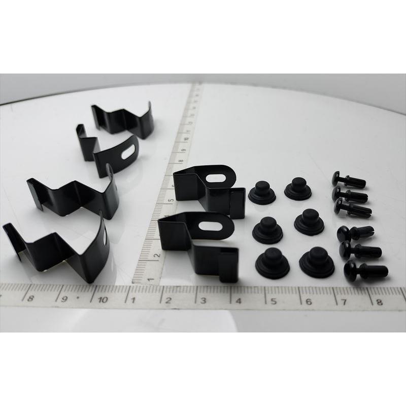 デュトロ用 フロントバイザサポートダイナ/トヨエースのみ 74306-37020