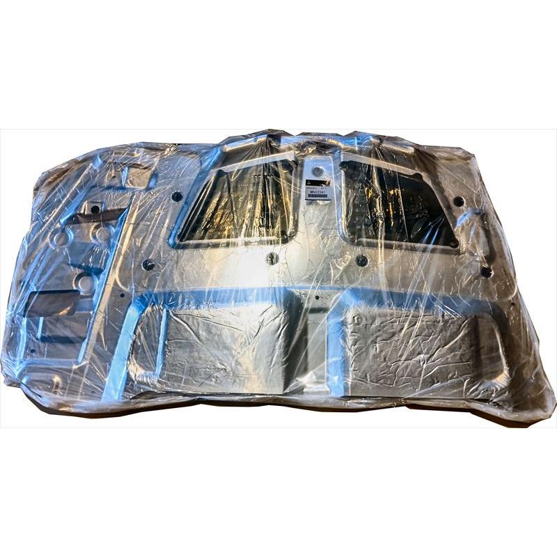 ランサー用 フードインシユレータのみ MR412241 GF-CP9A 三菱純正部品