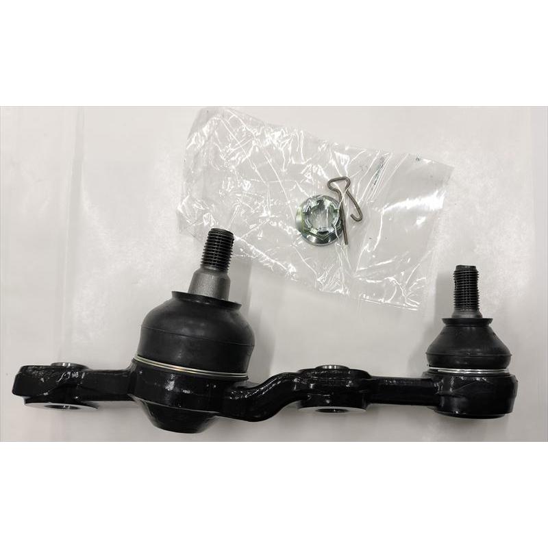 新品 トヨタ純正 GRX120 GRX121 GRX130 GRX133 マークX フロント ロア