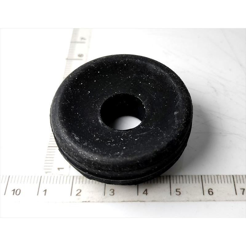 ライフ用 『リア』ショックブッシュのみ 52631-SFA-004 UA-JB5 ホンダ