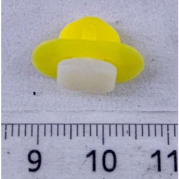 マークII用 アウトサイド クリップのみ 75039-22010 E-JZX100 トヨタ