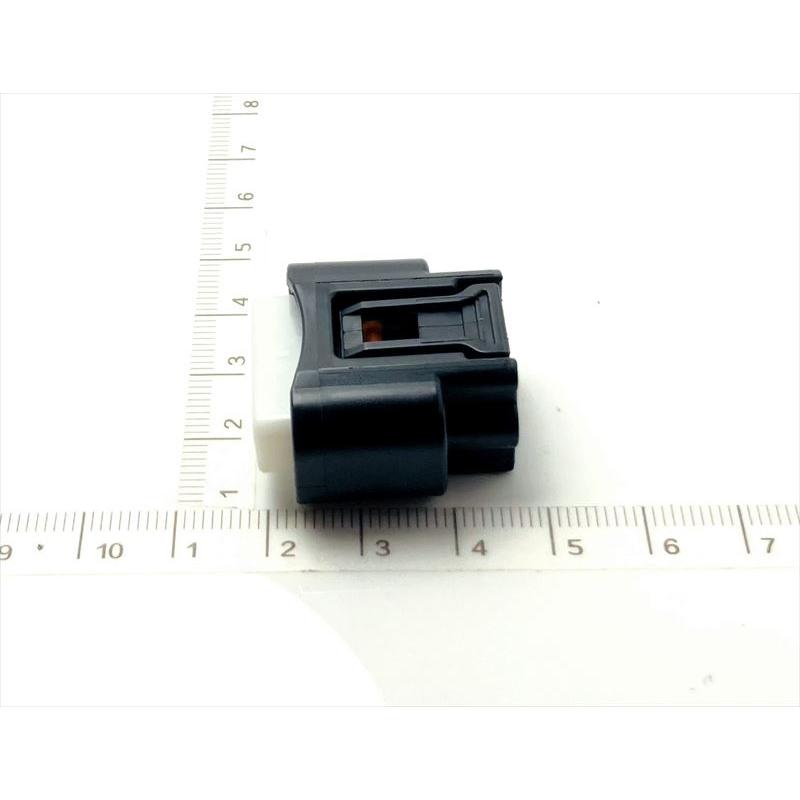 新メテオコネクター150g プロボックス用 コネクターのハウジングのみ 90980-11885 DBE-NCP55V