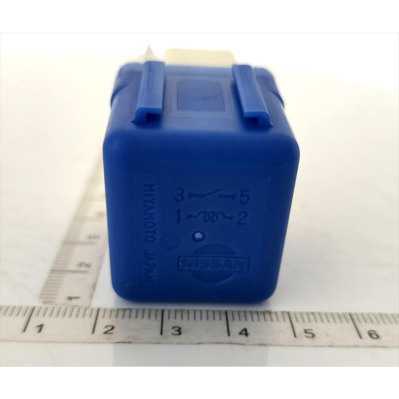 ノート用 フアンコントロールリレー 25230-79981 日産純正部品