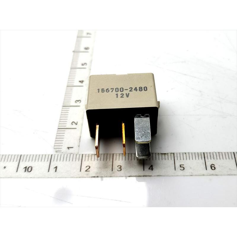 フューエルポンプリレーのみ 90049-88004 bB用 トヨタ純正部品
