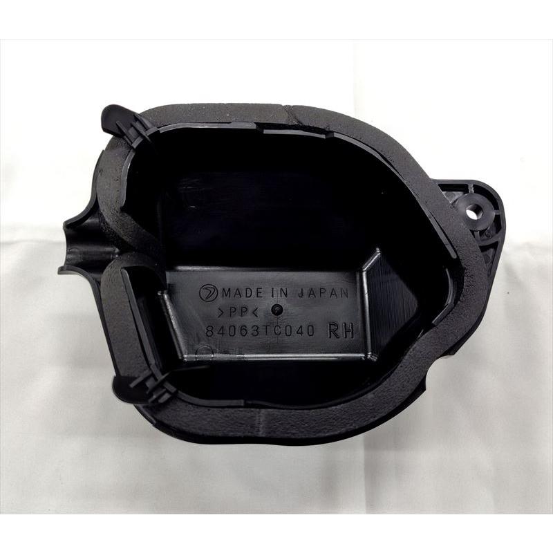 複数種類あり」 ヘツド ランプ 右側 の プロテクタ □略番