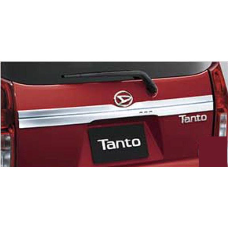 タントLA650S バックドアガーニッシュメッキ新品未使用