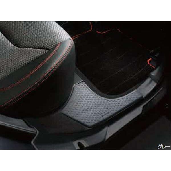 フォレスター 後席用ステップガード ※後席左右セット。 スバル純正部品