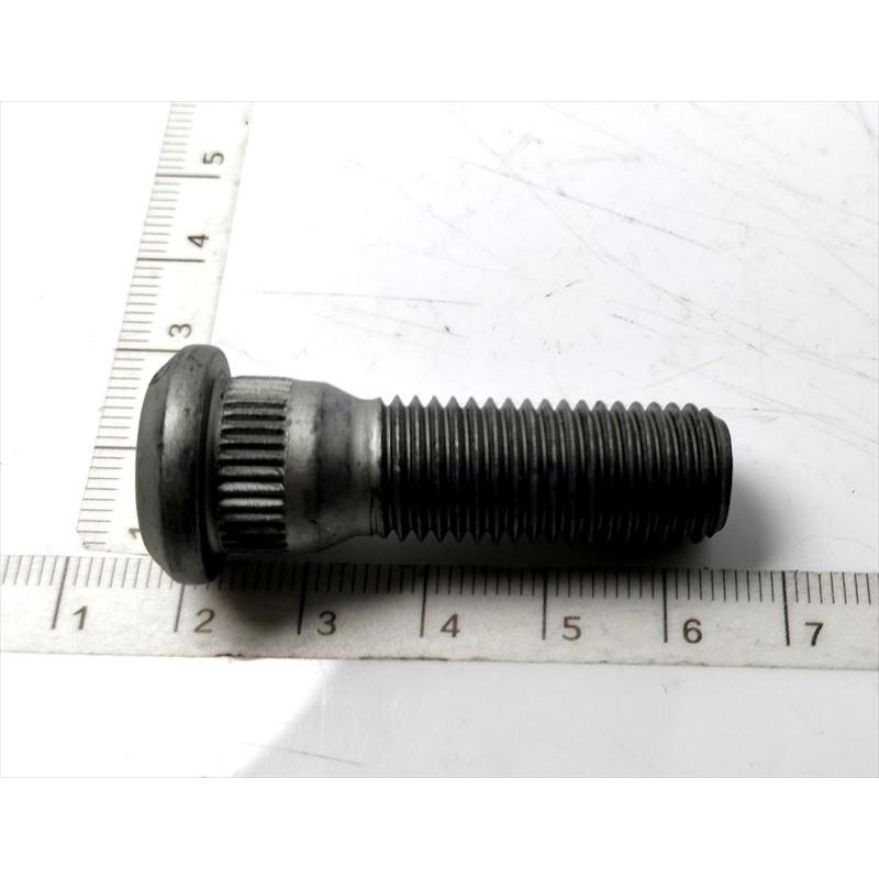フロントアクスルハブボルトLHのみ 9094202049 セリカ用 トヨタ純正