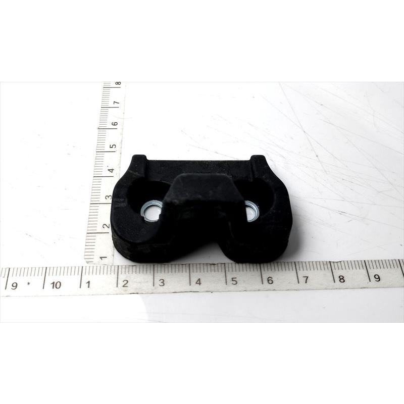 バックドアロワーストッパクッションのみ 67293-20030 セリカ用 トヨタ