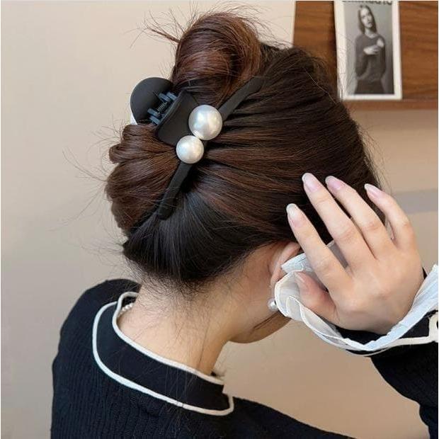 ヘアクリップ パール 黒 バンスクリップ 上品 大人 レディース 入学式