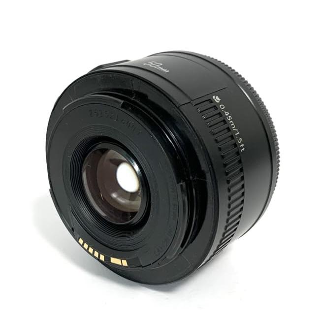 Canon 単焦点レンズ EF50mm F1.8 II フルサイズ対応 : 中古