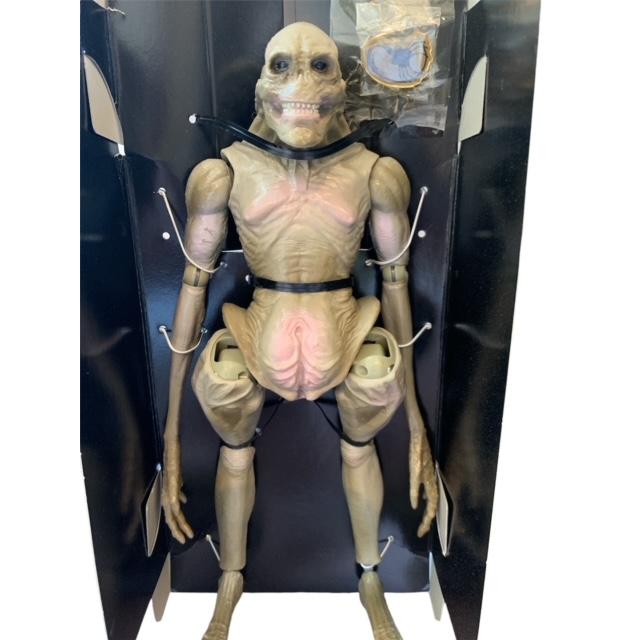 NEWBORN ALIEN 1/5スケール フィギュア 塗装済み 完成品 s-l400.jpg