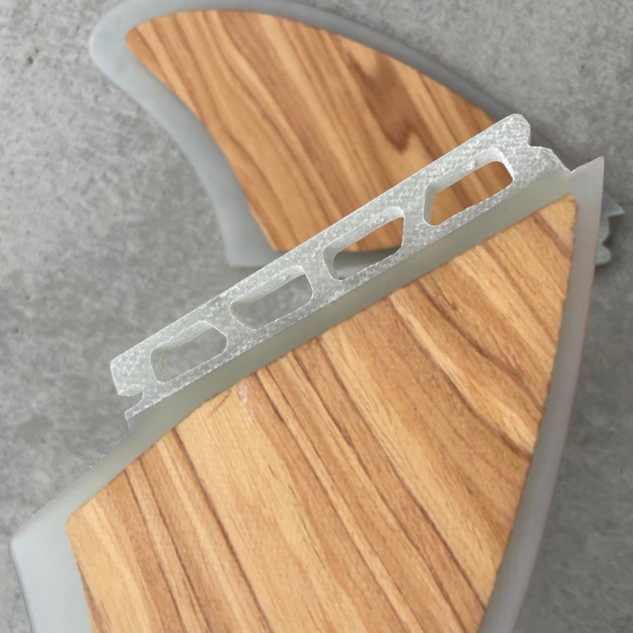 サーフィン キールフィン ツインフィン ヒューチャー FCS