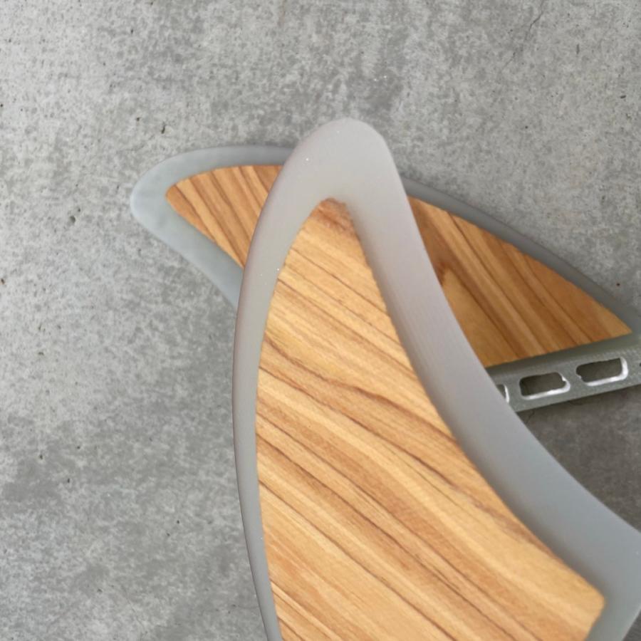 サーフィン キールフィン ツインフィン ヒューチャー FCS