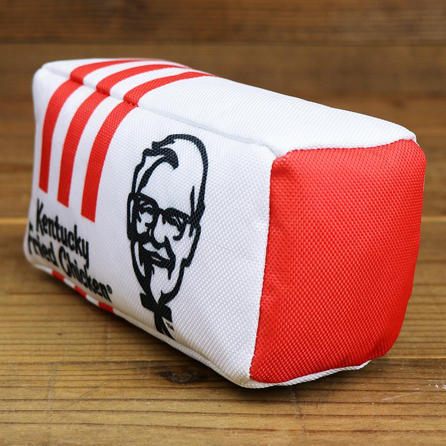 ペット（犬）用おもちゃ ぬいぐるみ（ケンタッキー・フライド・チキン）RA-KFC-DOG-33231 |  | 02