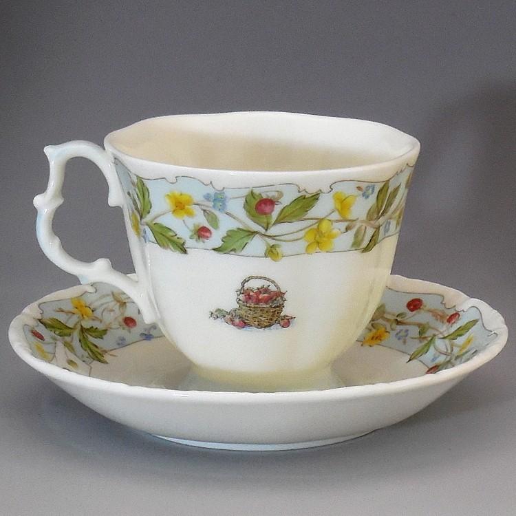 ROYAL DOULTON ロイヤルドルトン Royal Doulton ブランブリー