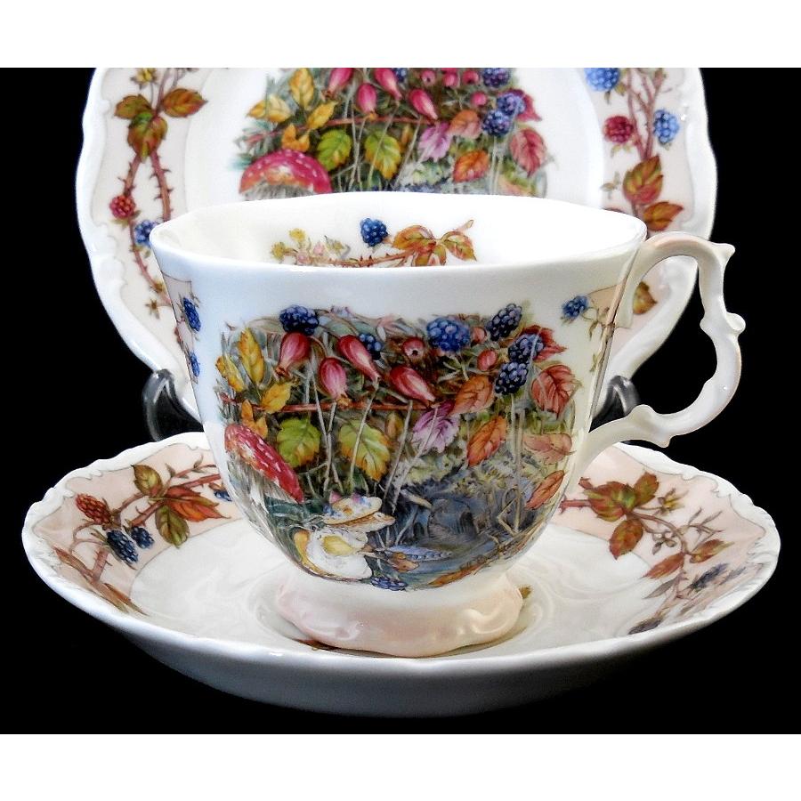 ロイヤルドルトン Royal Doulton　ブランブリーヘッジ オータム カップ＆ソーサー＆プレート トリオ 未使用｜swan-antiques｜03