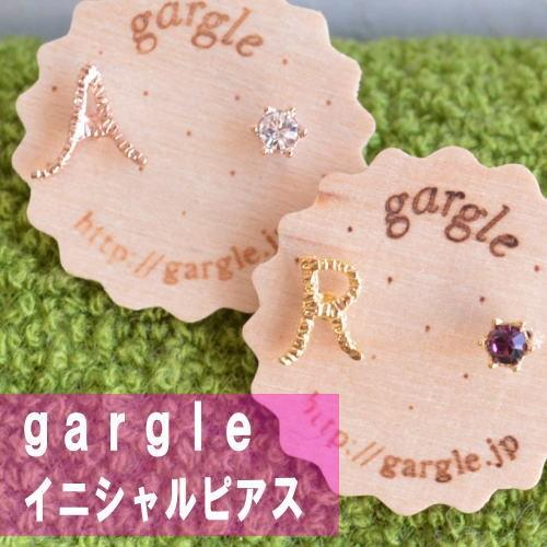 Gargle ガーグル イニシャル ピアス ゴールド アルファベットピアス チタンポスト スワロフスキー使用 かわいい ポップ 手書き ピンク ギフト P Gp Swaps 通販 Yahoo ショッピング