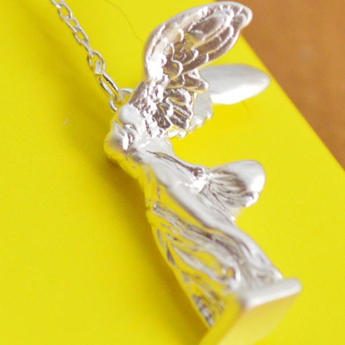 ピアス gargle ガーグル サモトラケのニケ p211o-582g 2102 ピアス gargle ガーグル サモトラケのニケ p211o-582g 2102