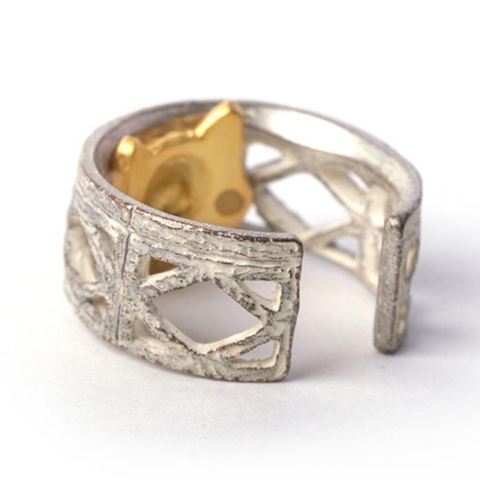 パルナートポック リング ブロック塀の隙間から PalnartPoc 2503 | Palnart Poc | 04