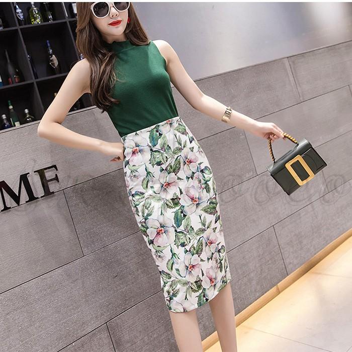 予約 プラダ コミック柄タイトスカート 白 黒 ピンク 36s 総柄 ミモレ丈 ロングスカート