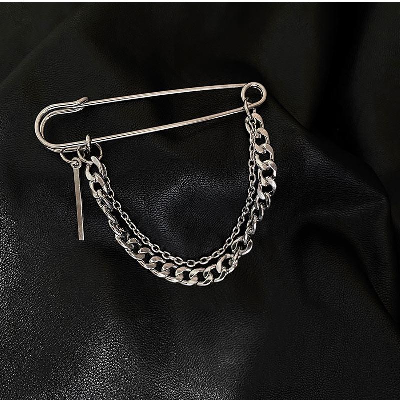上質 ブローチ レディース アクセサリー ２連チェーン ダブルタック シルバー色 スーツ ラペルピン ピンブローチ 洋風 ファッション ギフト きれい おしゃれ Bonnemawatersport Nl