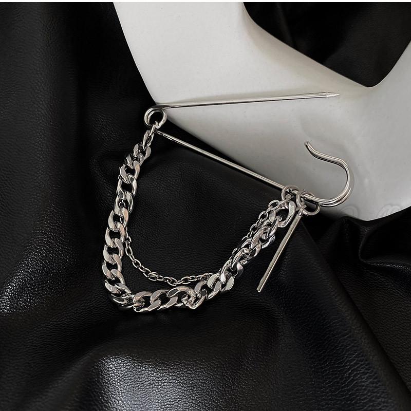 上質 ブローチ レディース アクセサリー ２連チェーン ダブルタック シルバー色 スーツ ラペルピン ピンブローチ 洋風 ファッション ギフト きれい おしゃれ Bonnemawatersport Nl