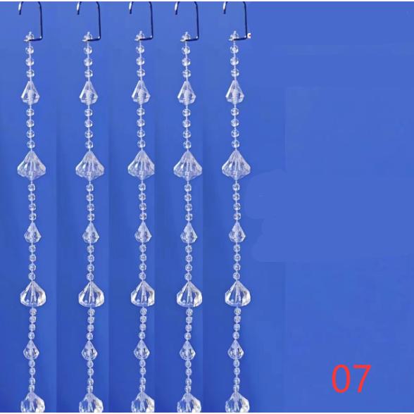 玉のれん 花柄模様がカワイイ 珠のれん(玉のれん)です。 1960〜70年代の頃