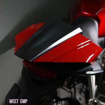 互換品 CBR650R CB650R リアシートテールセクション レッドフェア