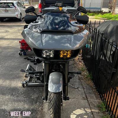 互換品 CVO FLTRXSE ツーリング用 ハーレー ダビッドソン 23-2024年 ロードグライド ストリートグライド バイク用フロントクラッシュバーエンジン_3